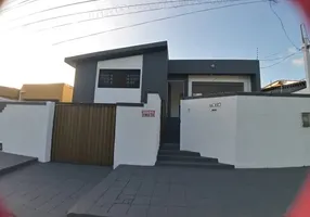 Foto 1 de Casa com 5 Quartos à venda, 200m² em Pitimbu, Natal