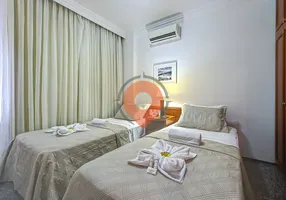 Foto 1 de Apartamento com 2 Quartos para alugar, 42m² em Meireles, Fortaleza