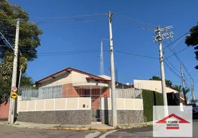 Foto 1 de Casa com 3 Quartos para venda ou aluguel, 192m² em Jardim Morumbi, Jundiaí