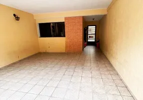 Foto 1 de Sobrado com 4 Quartos à venda, 165m² em Assunção, São Bernardo do Campo