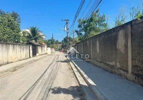 Foto 1 de Lote/Terreno à venda, 180m² em Itaipu, Niterói