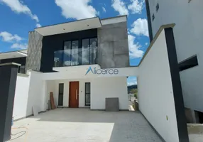 Foto 1 de Casa com 3 Quartos à venda, 146m² em Recanto da Mata, Juiz de Fora
