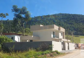 Foto 1 de Casa com 3 Quartos à venda, 130m² em Ramada, Miguel Pereira