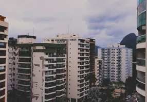 Foto 1 de Apartamento com 2 Quartos à venda, 71m² em Barra da Tijuca, Rio de Janeiro