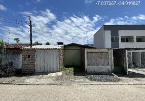 Foto 1 de Casa com 2 Quartos à venda, 44m² em Agamenon Magalhães, Igarassu