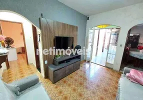 Foto 1 de Casa com 2 Quartos à venda, 170m² em Ouro Minas, Belo Horizonte