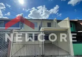 Foto 1 de Sobrado com 3 Quartos à venda, 105m² em Boqueirão, Curitiba
