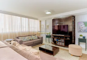 Foto 1 de Apartamento com 4 Quartos à venda, 262m² em Batel, Curitiba