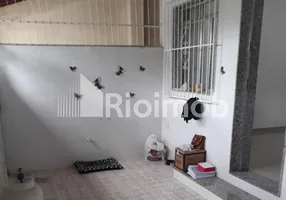 Foto 1 de Apartamento com 2 Quartos à venda, 58m² em Vicente de Carvalho, Rio de Janeiro