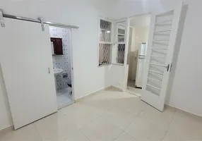 Foto 1 de Apartamento com 1 Quarto para alugar, 40m² em Urca, Rio de Janeiro