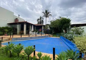 Foto 1 de Casa com 5 Quartos à venda, 350m² em Belvedere, Belo Horizonte