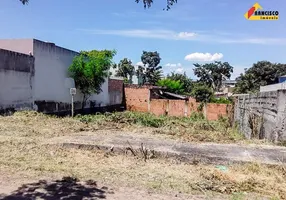 Foto 1 de Lote/Terreno à venda, 300m² em Padre Eustaquio, Divinópolis