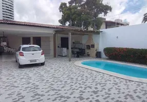 Foto 1 de Casa com 4 Quartos para alugar, 230m² em Capim Macio, Natal
