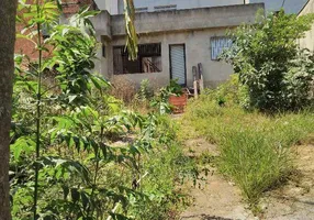 Foto 1 de Lote/Terreno à venda, 56m² em Camilópolis, Santo André