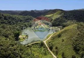 Foto 1 de Fazenda/Sítio com 3 Quartos à venda, 516880000m² em Rio Turvo, Tapiraí