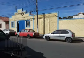 Foto 1 de Sala Comercial para alugar, 340m² em Centro, São Bento do Sapucaí