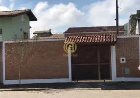 Foto 1 de Sobrado com 3 Quartos à venda, 250m² em Martim de Sa, Caraguatatuba