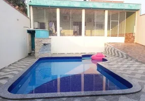 Foto 1 de Casa com 3 Quartos à venda, 85m² em Castelo Branco, Salvador