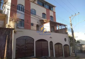 Foto 1 de Sobrado com 3 Quartos à venda, 226m² em Grajaú, Juiz de Fora