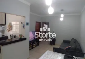 Foto 1 de Apartamento com 3 Quartos à venda, 68m² em Daniel Fonseca, Uberlândia