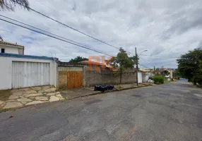 Foto 1 de Lote/Terreno à venda, 1000m² em Bandeirantes, Belo Horizonte