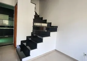 Foto 1 de Casa de Condomínio com 2 Quartos à venda, 60m² em Vila Albertina, São Paulo