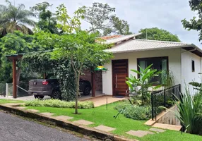 Foto 1 de Casa de Condomínio com 5 Quartos à venda, 350m² em Condomínio Jardins, Brumadinho