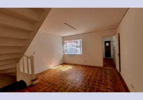 Foto 1 de Sobrado com 3 Quartos para alugar, 137m² em Vila Clementino, São Paulo