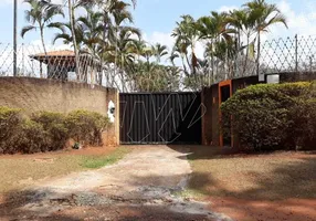 Foto 1 de Fazenda/Sítio à venda, 5000m² em Parque Planalto, Araraquara