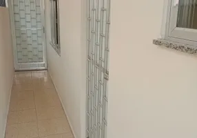 Foto 1 de Casa com 1 Quarto para alugar, 30m² em Rocha, Rio de Janeiro