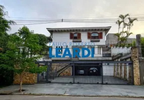 Foto 1 de Sobrado com 6 Quartos para venda ou aluguel, 500m² em Alto da Lapa, São Paulo