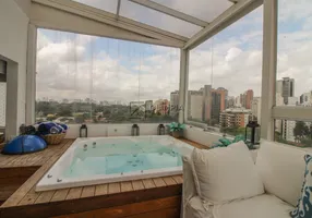 Foto 1 de Cobertura com 3 Quartos para alugar, 165m² em Vila Nova Conceição, São Paulo
