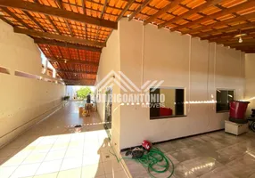 Foto 1 de Apartamento com 2 Quartos à venda, 240m² em Planalto, Montes Claros