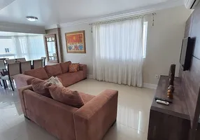 Foto 1 de Apartamento com 3 Quartos para alugar, 125m² em Centro, Balneário Camboriú