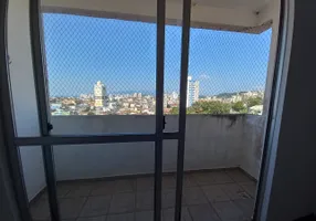 Foto 1 de Apartamento com 3 Quartos à venda, 77m² em Barreiros, São José