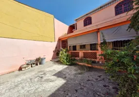 Foto 1 de Casa com 2 Quartos à venda, 115m² em Olinda, Nilópolis