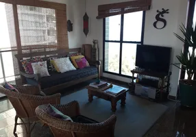 Foto 1 de Apartamento com 3 Quartos para venda ou aluguel, 120m² em Jardim Astúrias, Guarujá