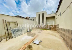Foto 1 de Casa com 3 Quartos à venda, 75m² em Canaã, Belo Horizonte