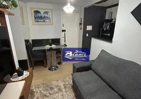 Foto 1 de Apartamento com 2 Quartos à venda, 48m² em Vila Rio de Janeiro, Guarulhos