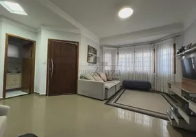 Foto 1 de Casa com 3 Quartos à venda, 200m² em Cidade Jardim, Jacareí