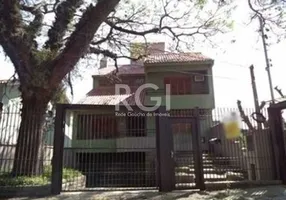 Foto 1 de Casa com 3 Quartos à venda, 443m² em Alto Petrópolis, Porto Alegre