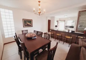 Foto 1 de Casa com 7 Quartos à venda, 359m² em Capoeiras, Florianópolis