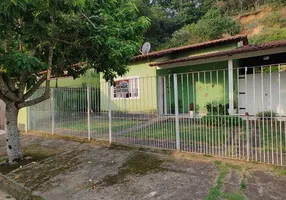 Foto 1 de Casa com 2 Quartos à venda, 300m² em Jardim Amália, Volta Redonda