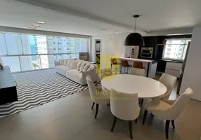 Foto 1 de Apartamento com 3 Quartos à venda, 135m² em Quadra Mar, Balneário Camboriú