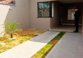 Foto 1 de Casa com 3 Quartos à venda, 150m² em Residencial Center Ville, Goiânia