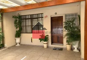 Foto 1 de Casa com 3 Quartos à venda, 200m² em Ipiranga, São Paulo