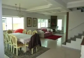 Foto 1 de Casa com 3 Quartos à venda, 165m² em Alto Ipiranga, Mogi das Cruzes