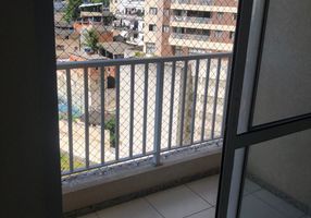 Foto 1 de Apartamento com 3 Quartos para alugar, 55m² em Brotas, Salvador