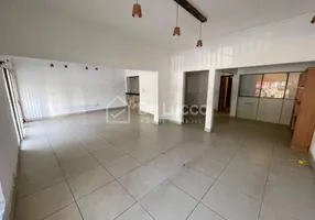 Foto 1 de Imóvel Comercial com 4 Quartos para venda ou aluguel, 320m² em Cambuí, Campinas