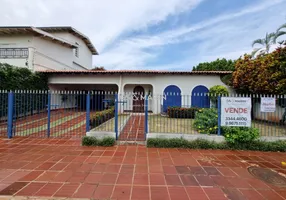 Foto 1 de Casa com 3 Quartos para venda ou aluguel, 215m² em Lago Parque, Londrina